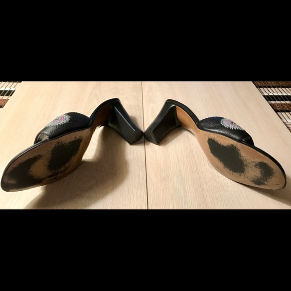 Circa by Joan & David black leather slip on heels - Picture 5 of 5